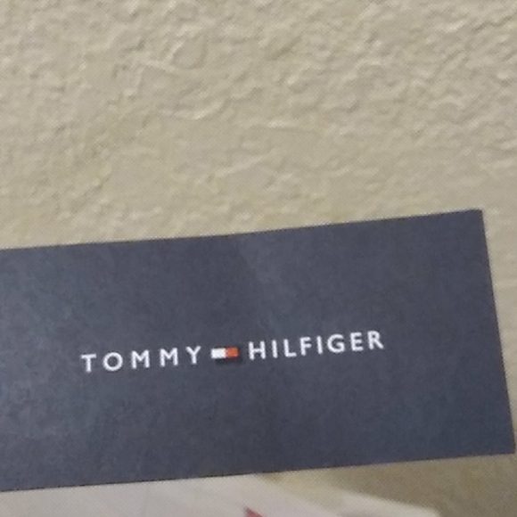 Nwt Tommy Hilfiger Tshirt L16-18 - Picture 7 of 8